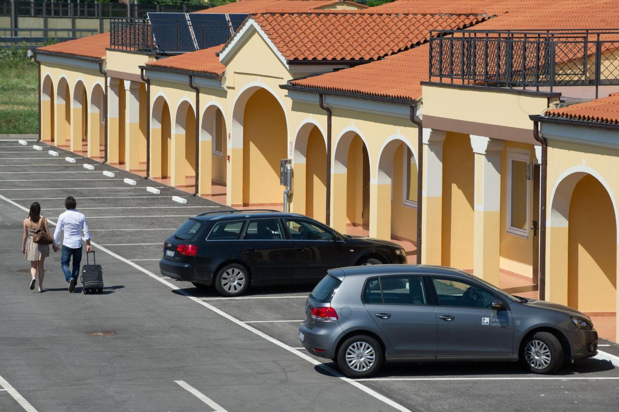 Autohotel Venezia Mirano Esterno foto